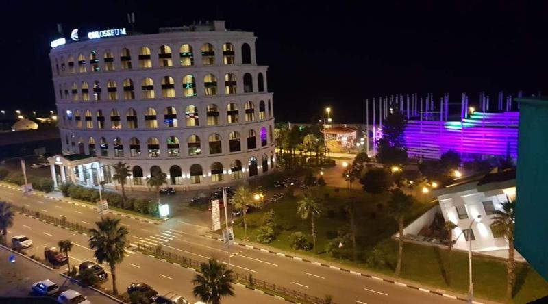 Orbi Sea Tower Block A Apartment Batumi Bagian luar foto